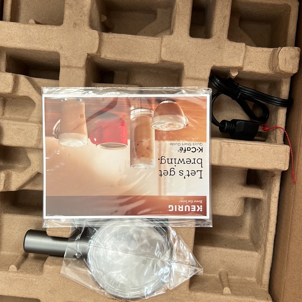 Keurig K-Cafe Special Edition K-Cup Pod Coffee, Latte and Cappuccino Maker, New - Picture 7 of 16